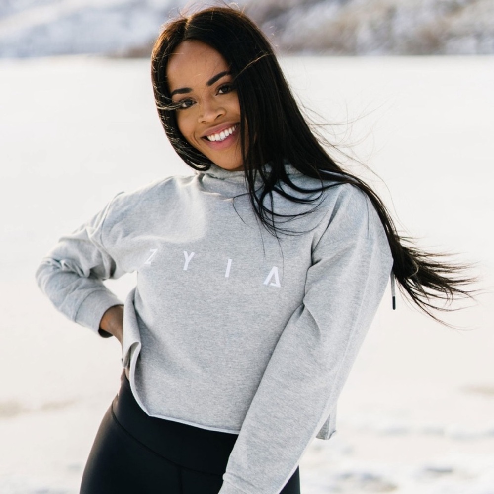 ZYIA Active Gray Raw Edge Cropped Hoodie Women’s XXL